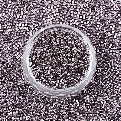 11/0 Grade A Glass Seed Beads SEED-S030-1204-1