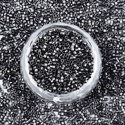 11/0 Grade A Glass Seed Beads SEED-S030-0576F-1