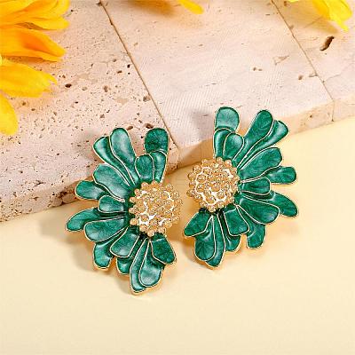 Vintage Flower Stud Earrings for Women JE1095B-1