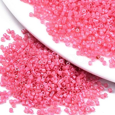 11/0 Grade A Glass Seed Beads SEED-S030-1144-1