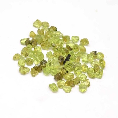 Natural Peridot Chip Beads X-G-L453-04-1