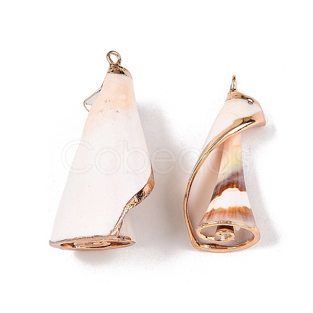 Natural Sea Shell Pendants SSHEL-N038-37-1